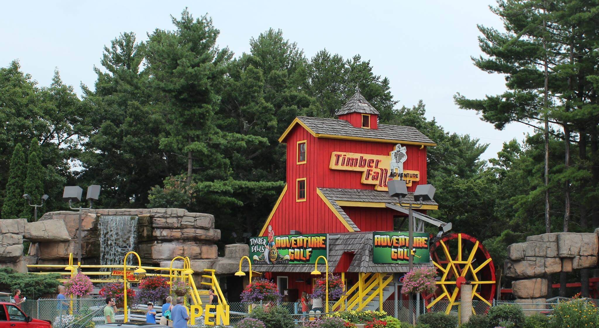 Wisconsin Dells Mini Golf, Outdoor Activities & Amusement at Timber