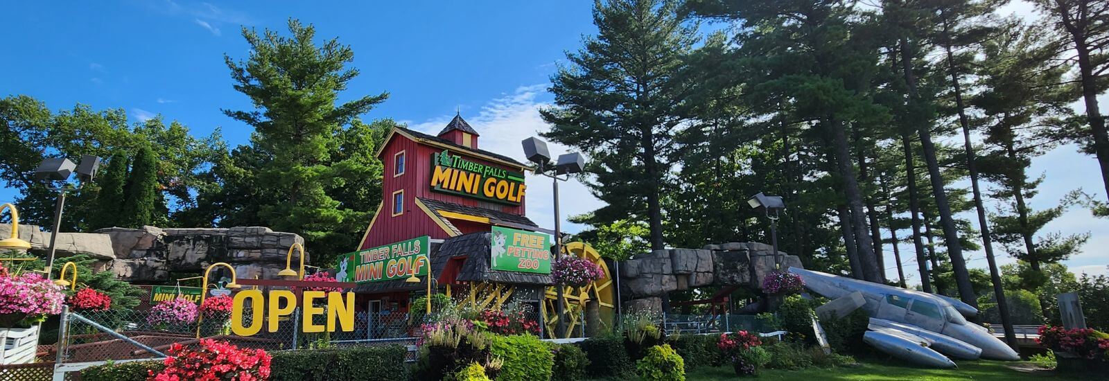 Wisconsin Dells Mini Golf, Outdoor Activities & Amusement at Timber